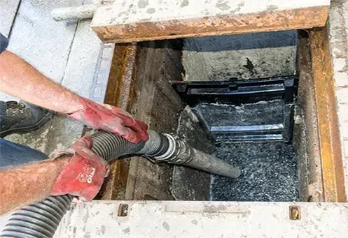 Desentupimento de Caixa de Gordura na Vila Ré