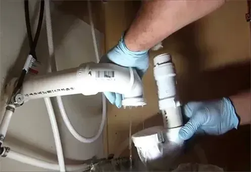 Desentupimento de Cano na Vila Ré